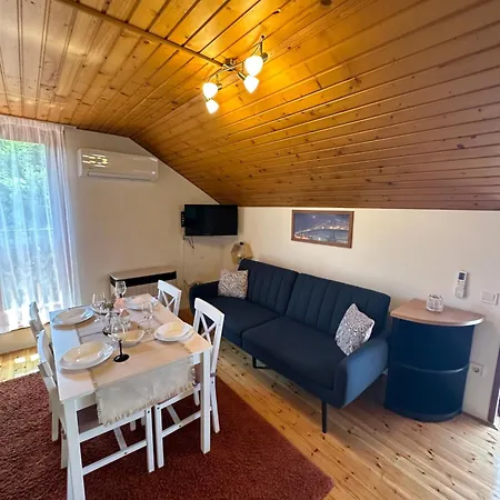 Harmony & Wine Apartman *